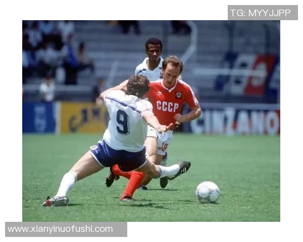 英格兰7号足球明星的辉煌历程与传奇瞬间揭秘 英格兰7号足球明星的辉煌历程与传奇瞬间揭秘