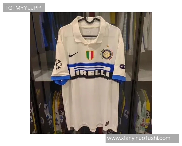 44号足球明星球衣背后的故事与传奇球员的辉煌历程