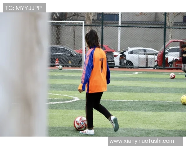 双子座足球明星的魅力与才华解析,探索他们在绿茵场上的精彩表现与个性特征 双子座足球明星的魅力与才华解析,探索他们在绿茵场上的精彩表现与个性特征