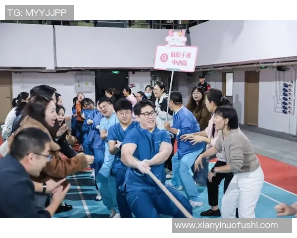 尤文图斯足球明星精彩出场引发球迷热烈欢呼与期待