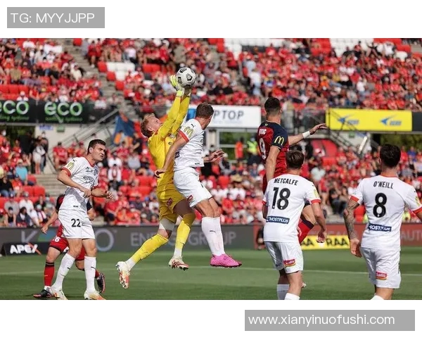 中部海岸水手与西部联的精彩对决展现足球魅力与团队精神 中部海岸水手与西部联的精彩对决展现足球魅力与团队精神