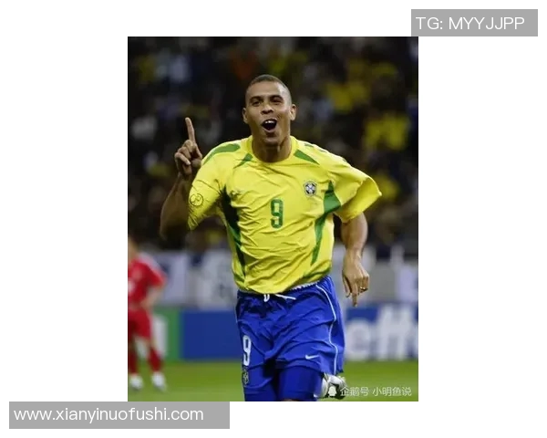 黑人足球明星老将的传奇故事与辉煌成就揭秘